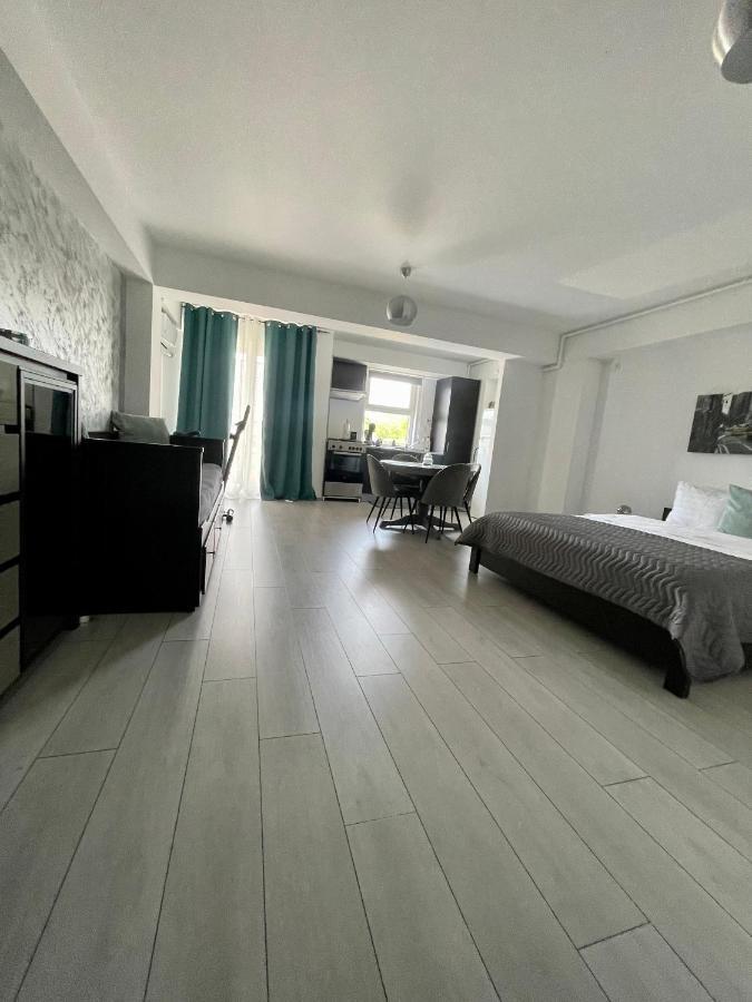 Welcome To Bucharest Airport Residences & Therme-Self Check-In 오토페니 외부 사진