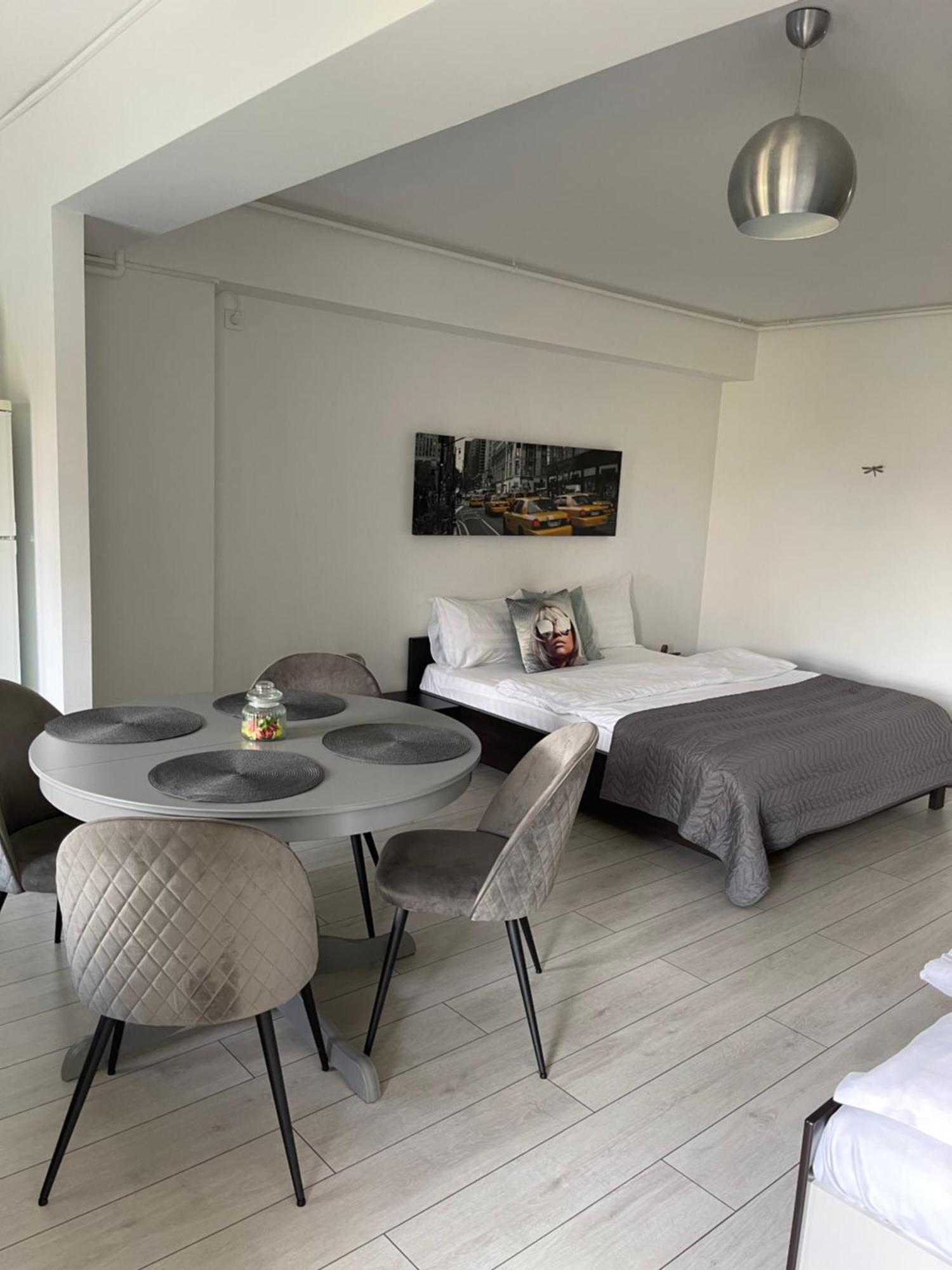 Welcome To Bucharest Airport Residences & Therme-Self Check-In 오토페니 외부 사진