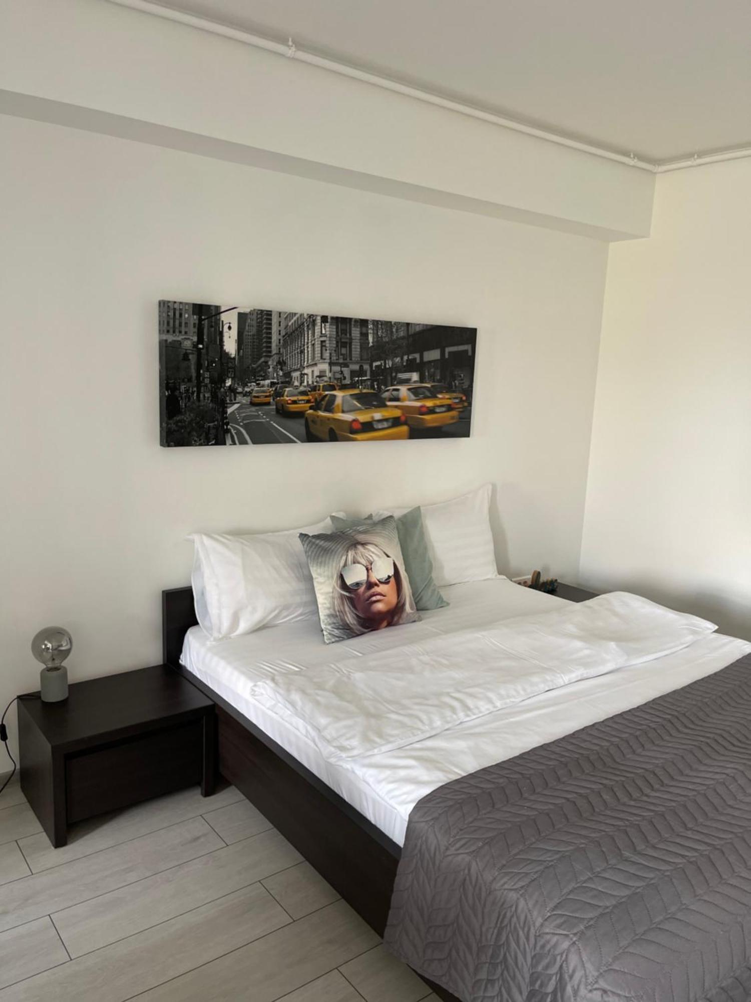 Welcome To Bucharest Airport Residences & Therme-Self Check-In 오토페니 외부 사진