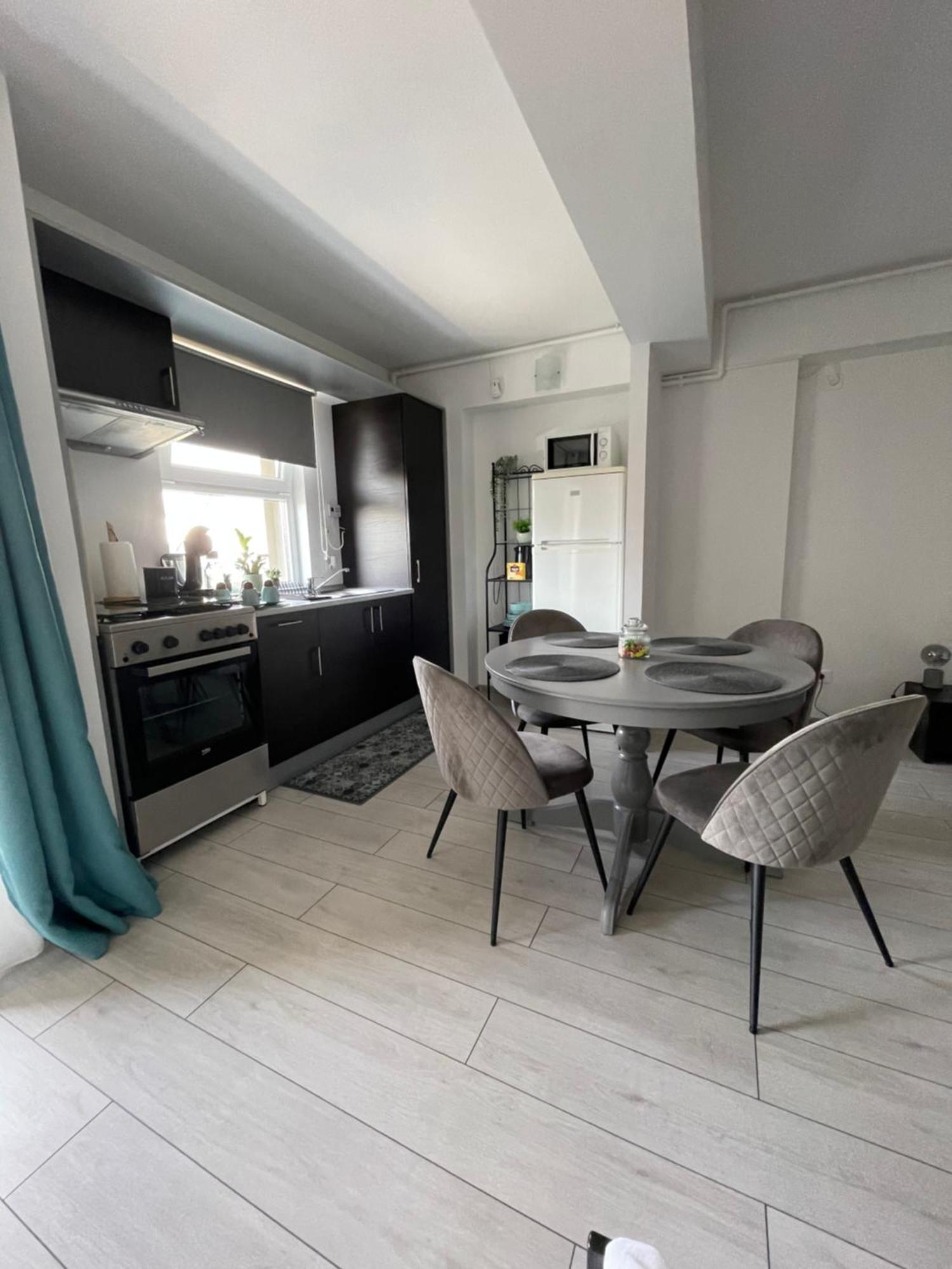 Welcome To Bucharest Airport Residences & Therme-Self Check-In 오토페니 외부 사진